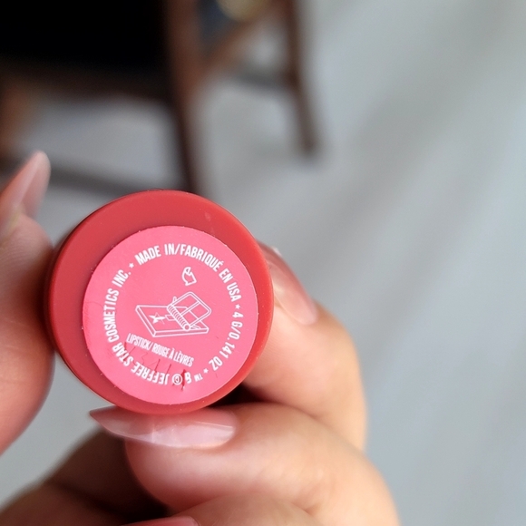 NEW JEFFREE STAR Velvet Trap Lipstick in Mouse Trap - Picture 17 of 17